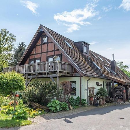 3-Raum-Fewo-Fuer-5-Personen-1-Aufbettung-Auf-Ruegen Apartment Schaprode Luaran gambar